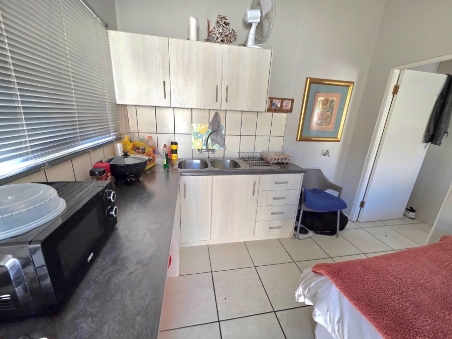5 Bedroom Property for Sale in Eureka Free State